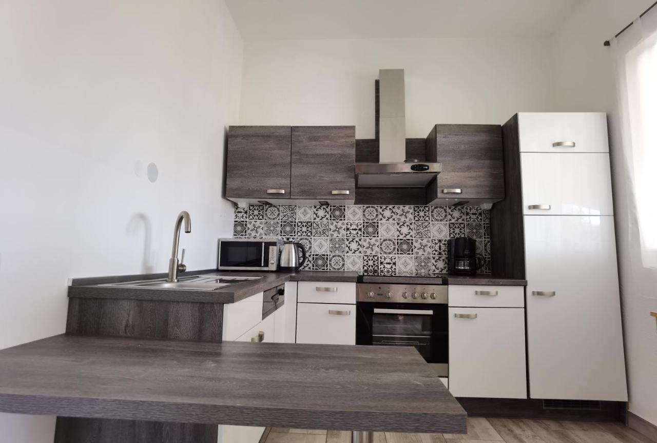Apartments Jasna Privlaka  Eksteriør bilde