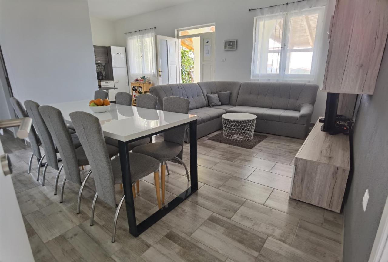 Apartments Jasna Privlaka  Eksteriør bilde